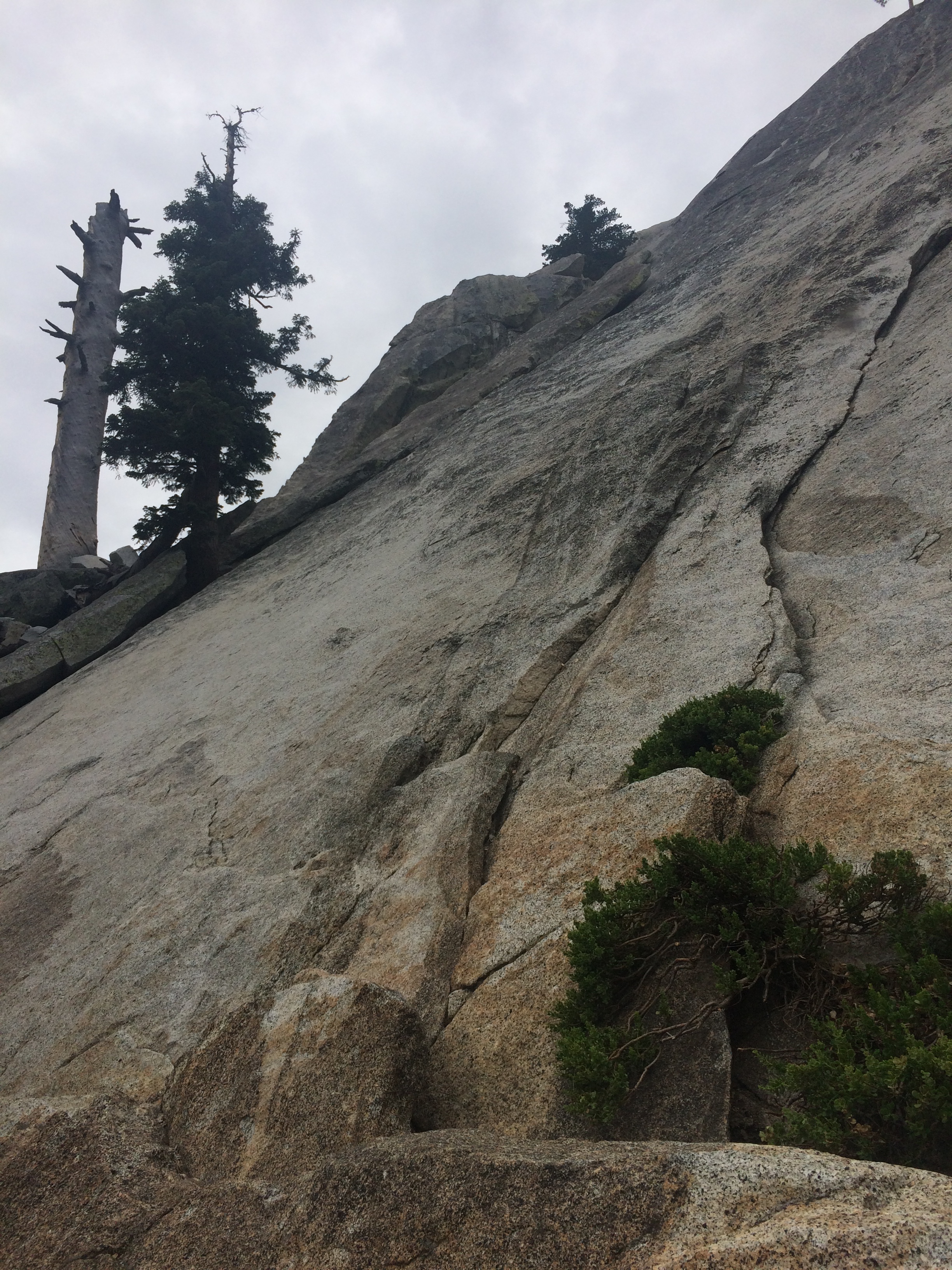 Suicide Rock Climbers Trail